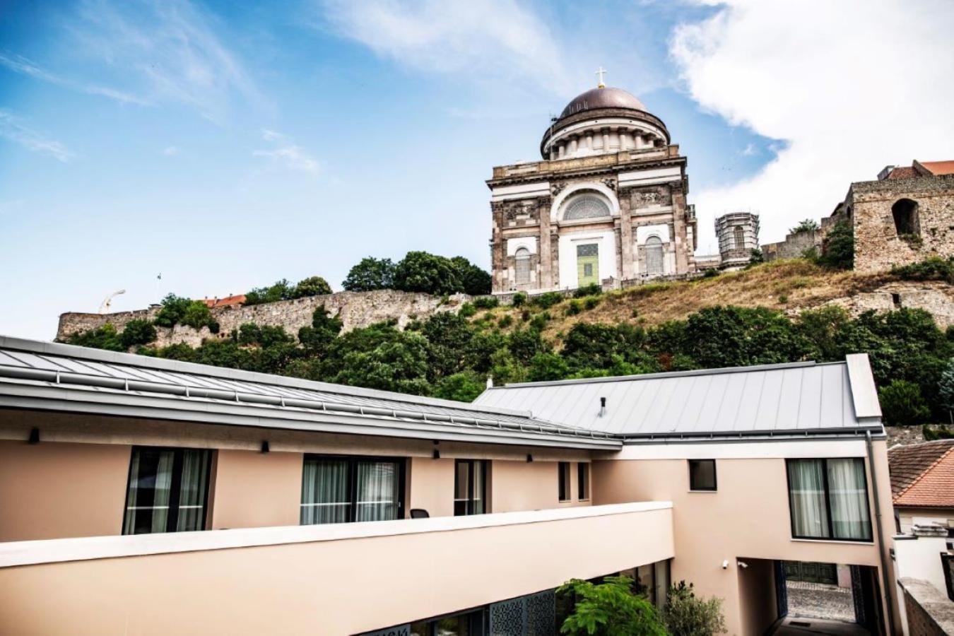 Villa Gran Esztergom Exterior photo